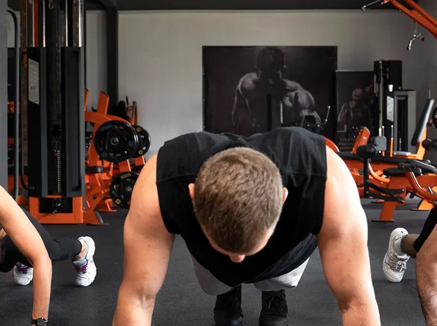 Coachly – Your dedicated fitness partner and professional trainer in the UAE. We provide tailored fitness programs, expert guidance, and unwavering support to help you achieve your health and wellness goals.